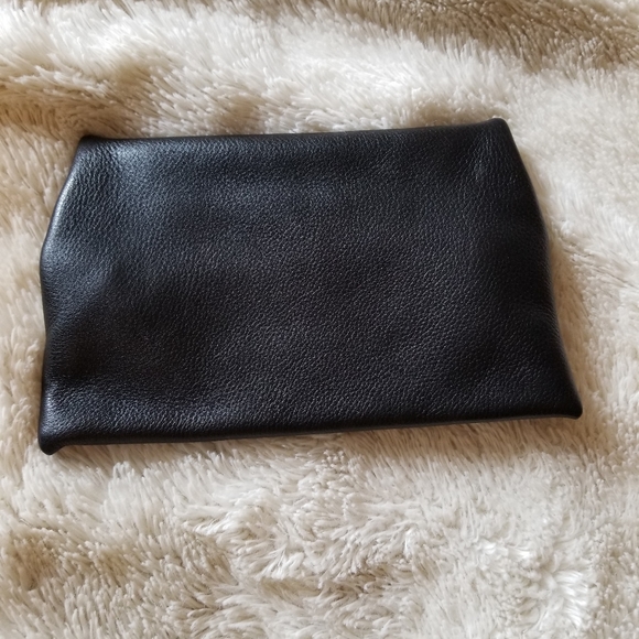 Leather clutch with mirror - Picture 3 of 9